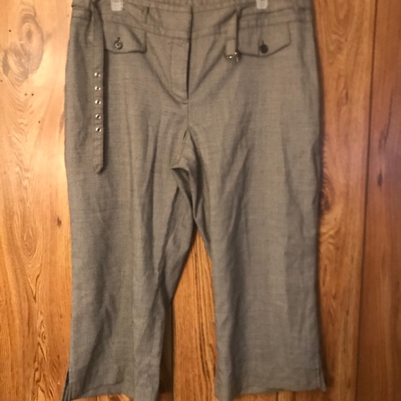 Cropped slacks - Picture 1 of 5